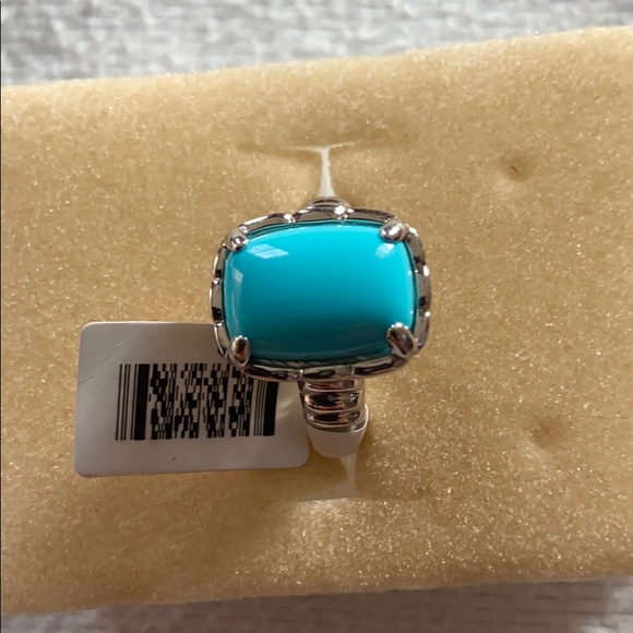 Ring - Picture 4 of 6